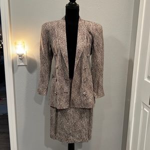 Detailed 2 piece suit